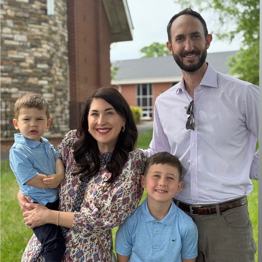 Meet your Posher, Dana